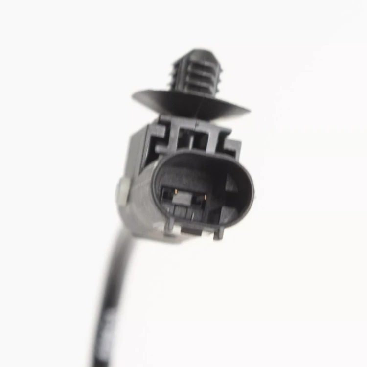670159944-1.jpg